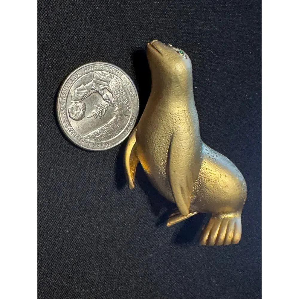 Vintage Gold Tone Seal Brooch Green Rhinestone Left Eye